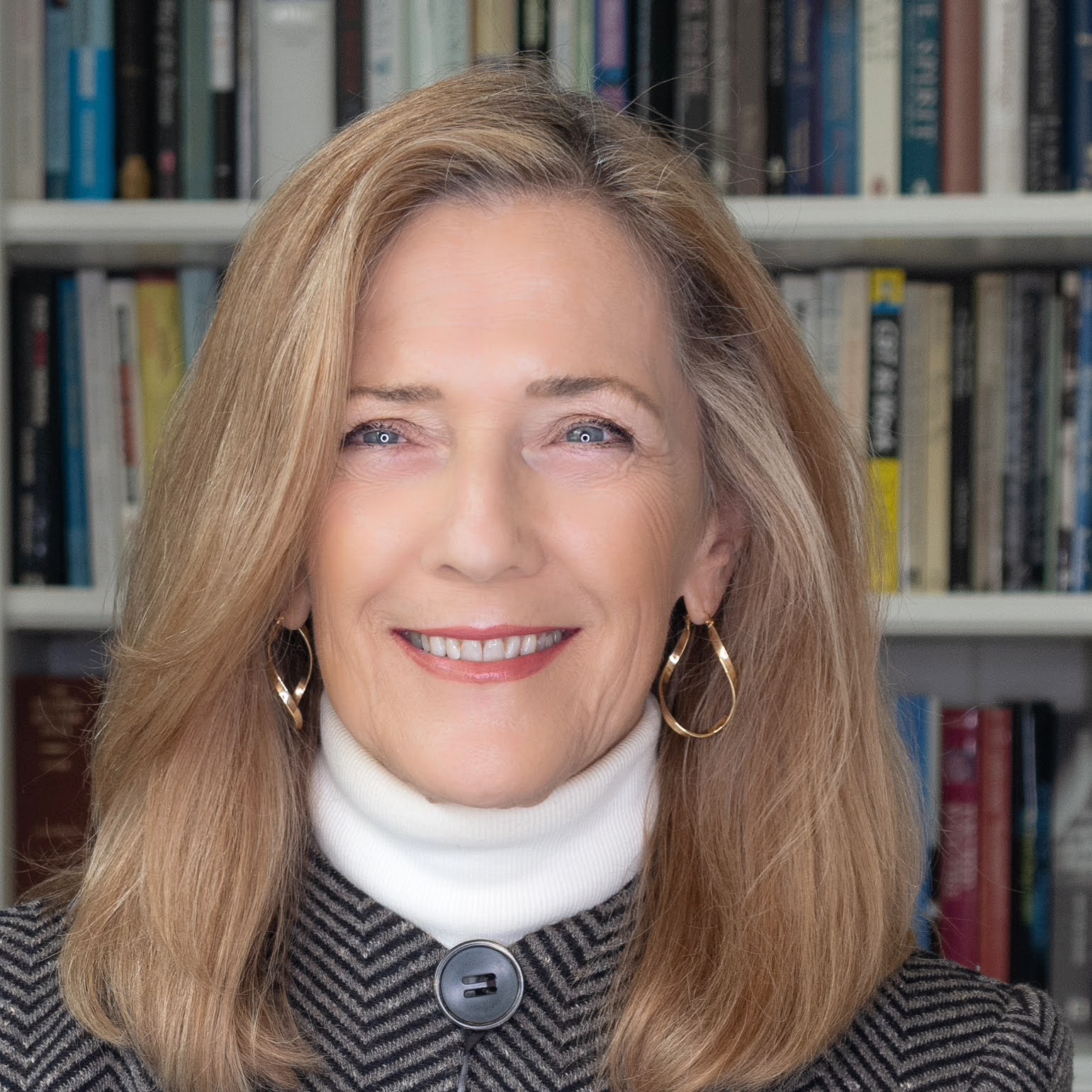 Portrait of Ambassador Voula Tsoflias